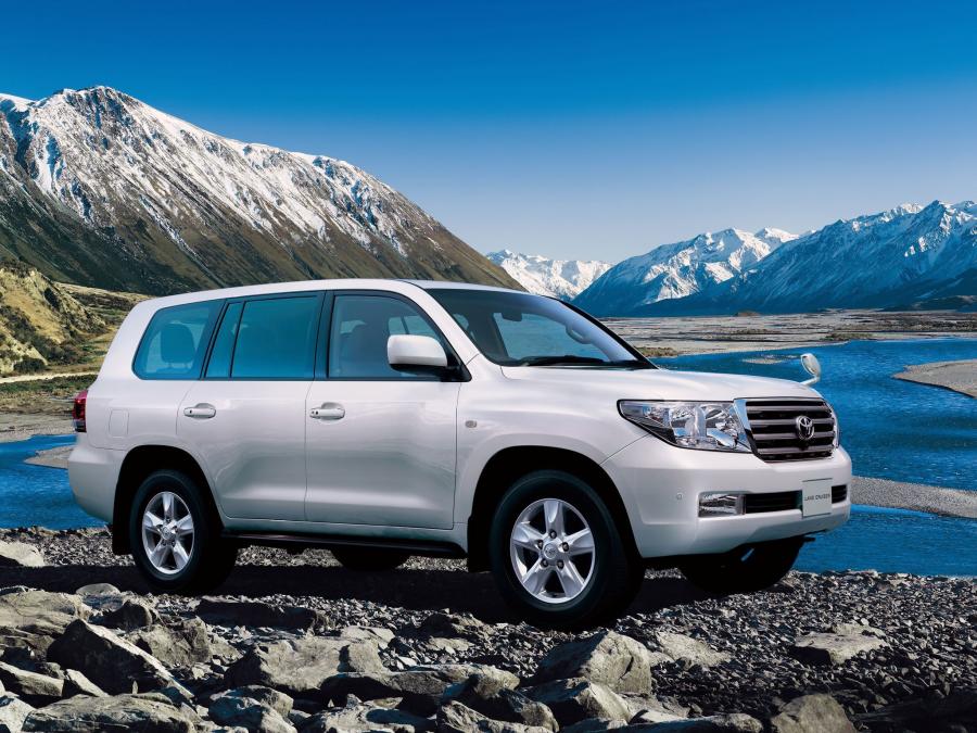  Toyota Land Cruiser 200 2007 года  (JP) (фото 15 из 19)